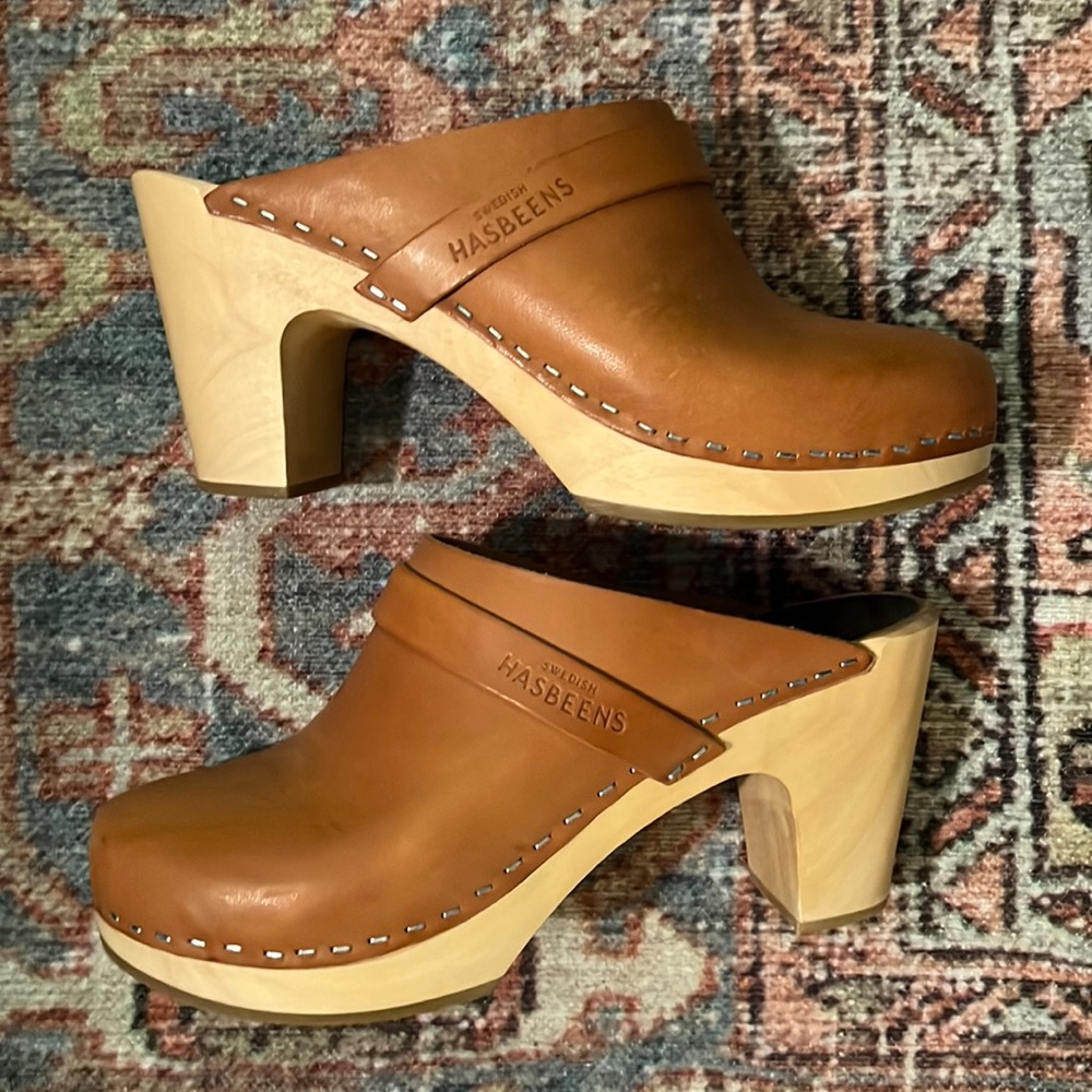 Swedish Hasbeens Slip in Classics Clogs Nature